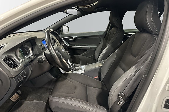 Volvo V60 5 of 6
