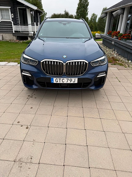 BMW X5 4 of 8