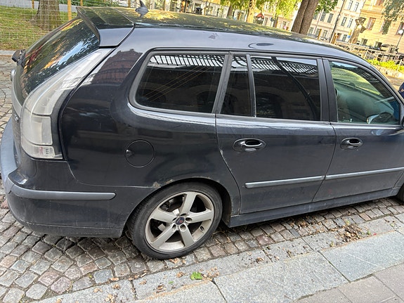 Saab 9-3 4 of 8