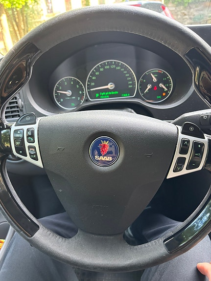 Saab 9-3 8 of 8