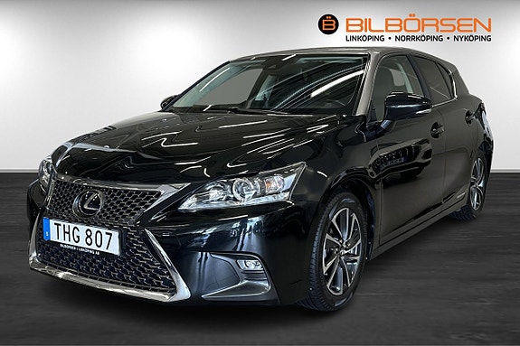 Lexus CT200h