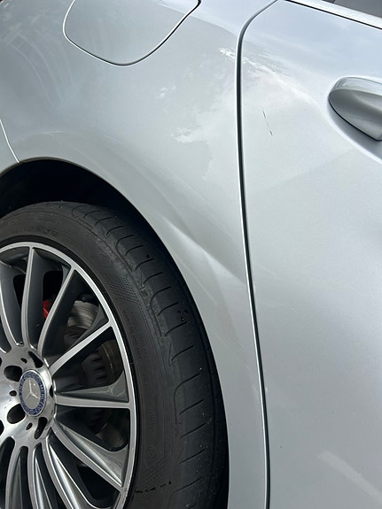 Mercedes-Benz C180 9 of 11