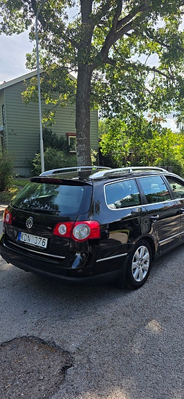 Volkswagen Passat 7 of 10