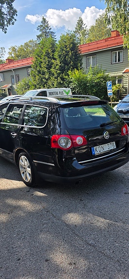 Volkswagen Passat 8 of 10