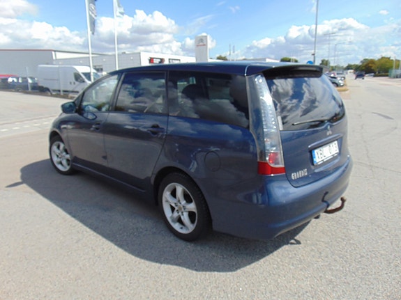 Mitsubishi Grandis 5 of 12