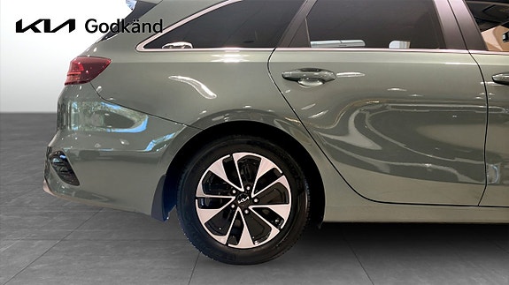 Kia Ceed 9 of 14
