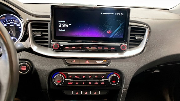 Kia Ceed 12 of 14