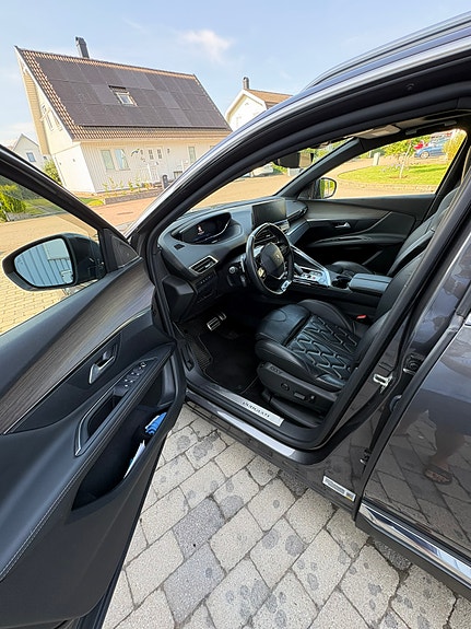 Peugeot 3008 7 of 25
