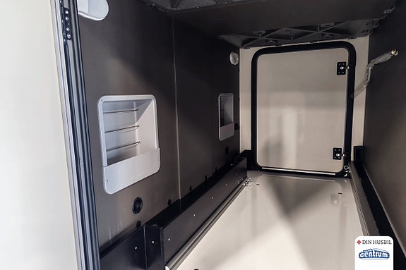 Bürstner B 66 TD 690 G, Fiat Ducato 2,2 l, 140 hk, automat 9 of 10