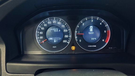Volvo V70 14 of 14