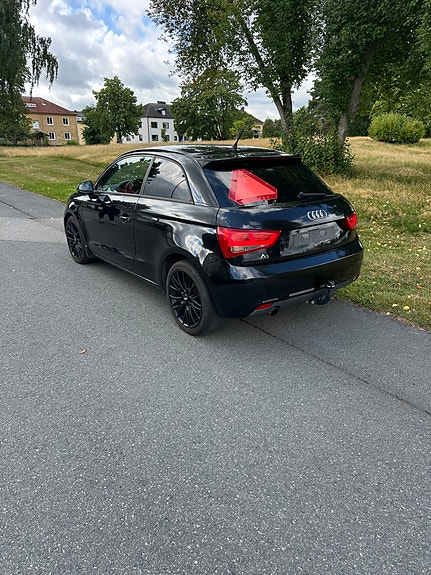 Audi A1 4 of 6