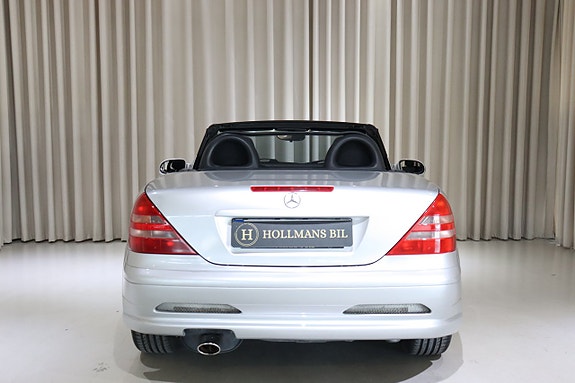 Mercedes-Benz SLK230 13 of 30
