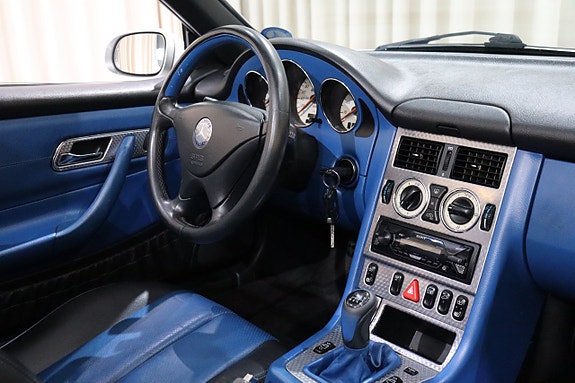 Mercedes-Benz SLK230 25 of 30