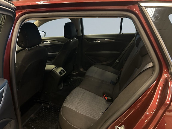 Opel Insignia 13 of 24