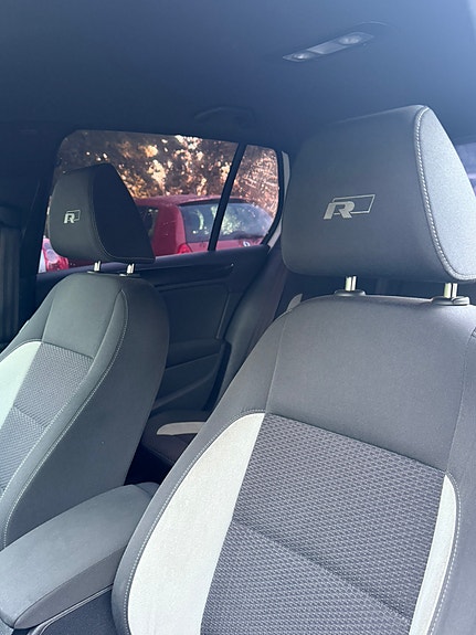 Volkswagen Golf VI 7 of 13