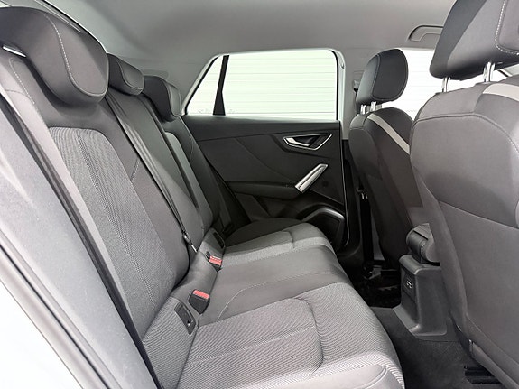 Audi Q2 17 of 17