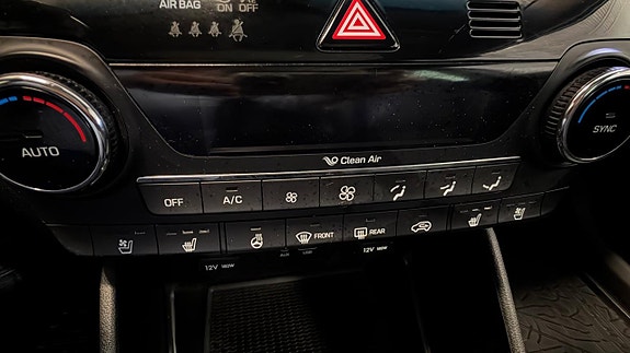 Hyundai Tucson 19 of 22