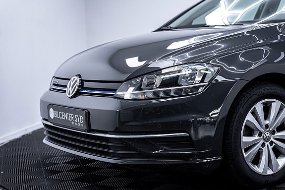 Volkswagen Golf I 2 of 27