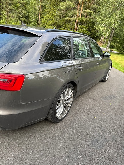 Audi A6 6 of 30