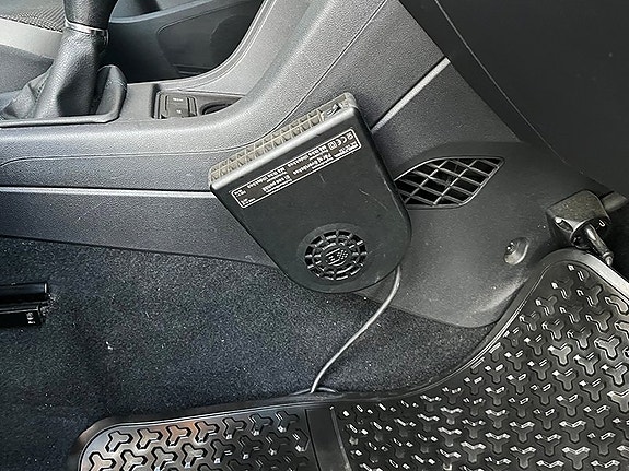Volkswagen UP! 16 of 17