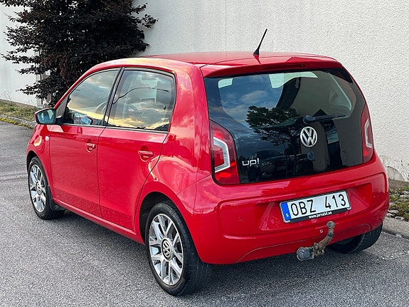 Volkswagen UP! 7 of 17