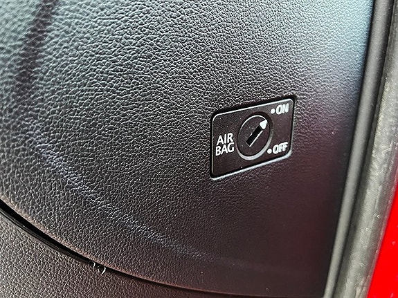 Volkswagen UP! 17 of 17