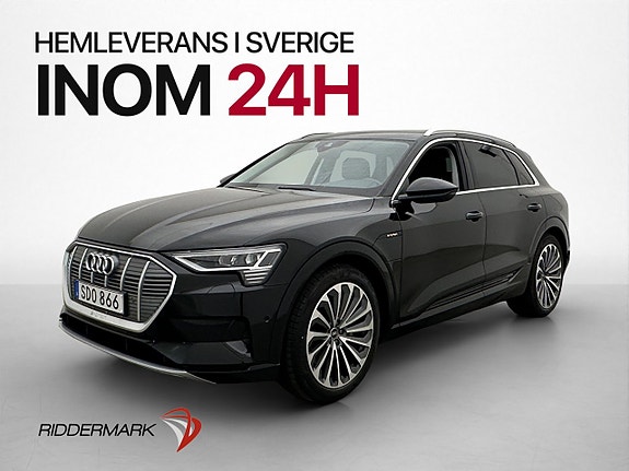 Audi e-tron 4 of 30