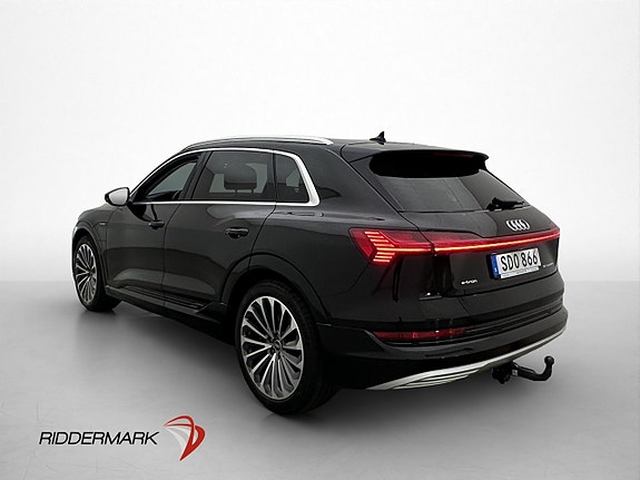 Audi e-tron 6 of 30