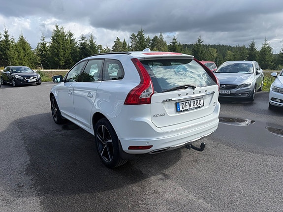 Volvo XC60 3 of 24