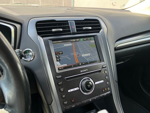Ford Mondeo 18 of 26