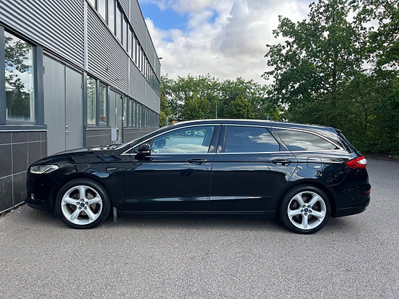 Ford Mondeo 9 of 26