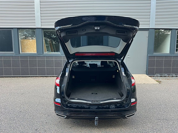Ford Mondeo 6 of 26