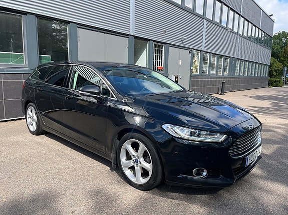 Ford Mondeo 3 of 26