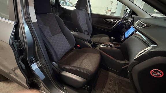 Nissan Qashqai 15 of 17