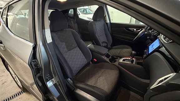 Nissan Qashqai 14 of 17