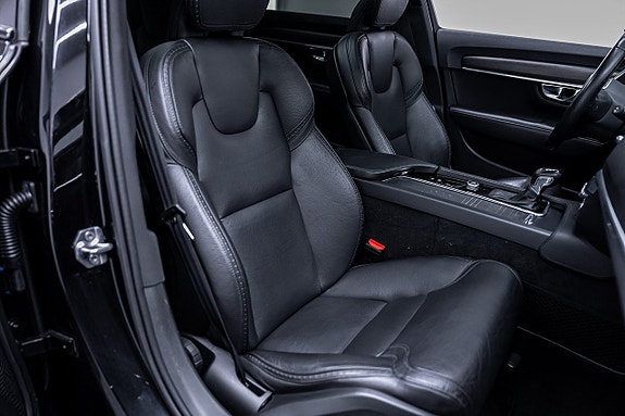 Volvo V90 Cross Country 27 of 27