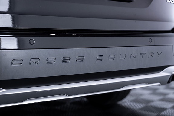 Volvo V90 Cross Country 13 of 27