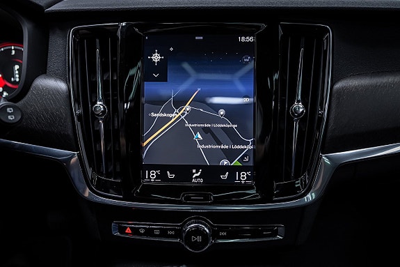 Volvo V90 Cross Country 18 of 27
