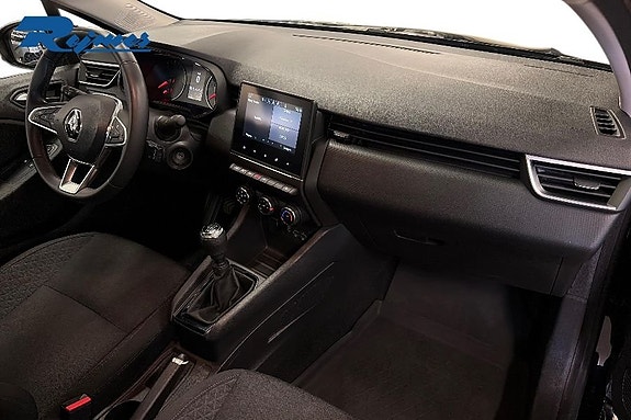 Renault Clio 16 of 19