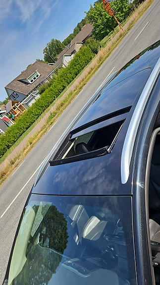 Ford Mondeo 12 of 12