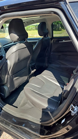 Ford Mondeo 8 of 12