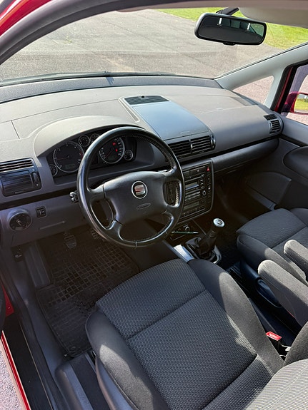 Seat Alhambra 11 of 16