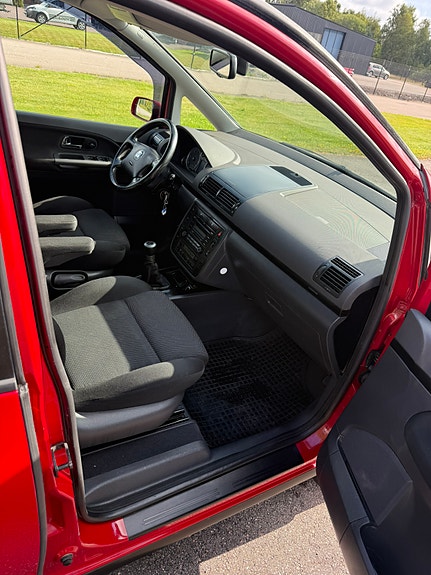Seat Alhambra 9 of 16
