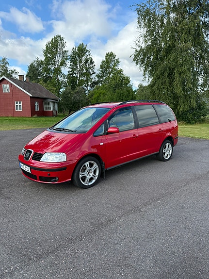 Seat Alhambra 2 of 16