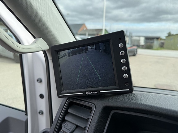 Volkswagen Crafter 13 of 14
