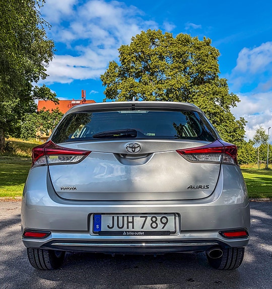 Toyota Auris 4 of 10