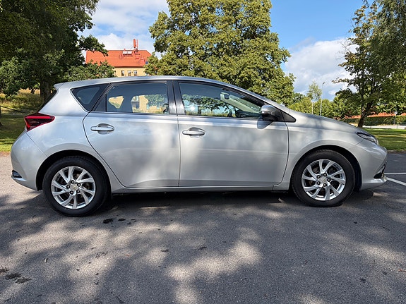 Toyota Auris 9 of 10