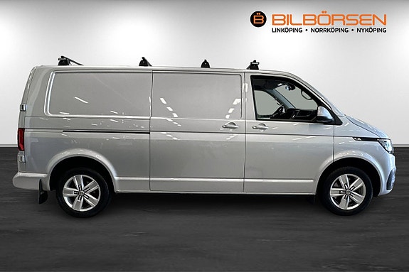 Volkswagen Transporter 4 of 16