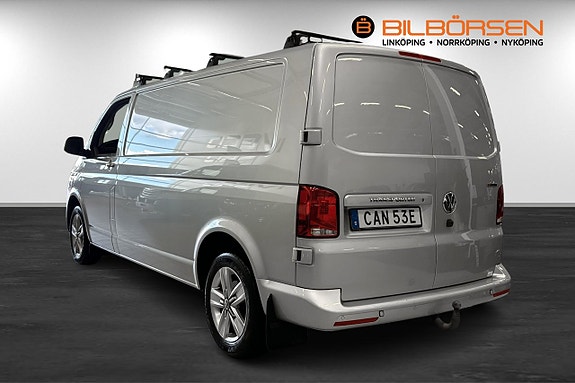 Volkswagen Transporter 6 of 16