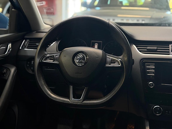 Skoda Octavia 9 of 22